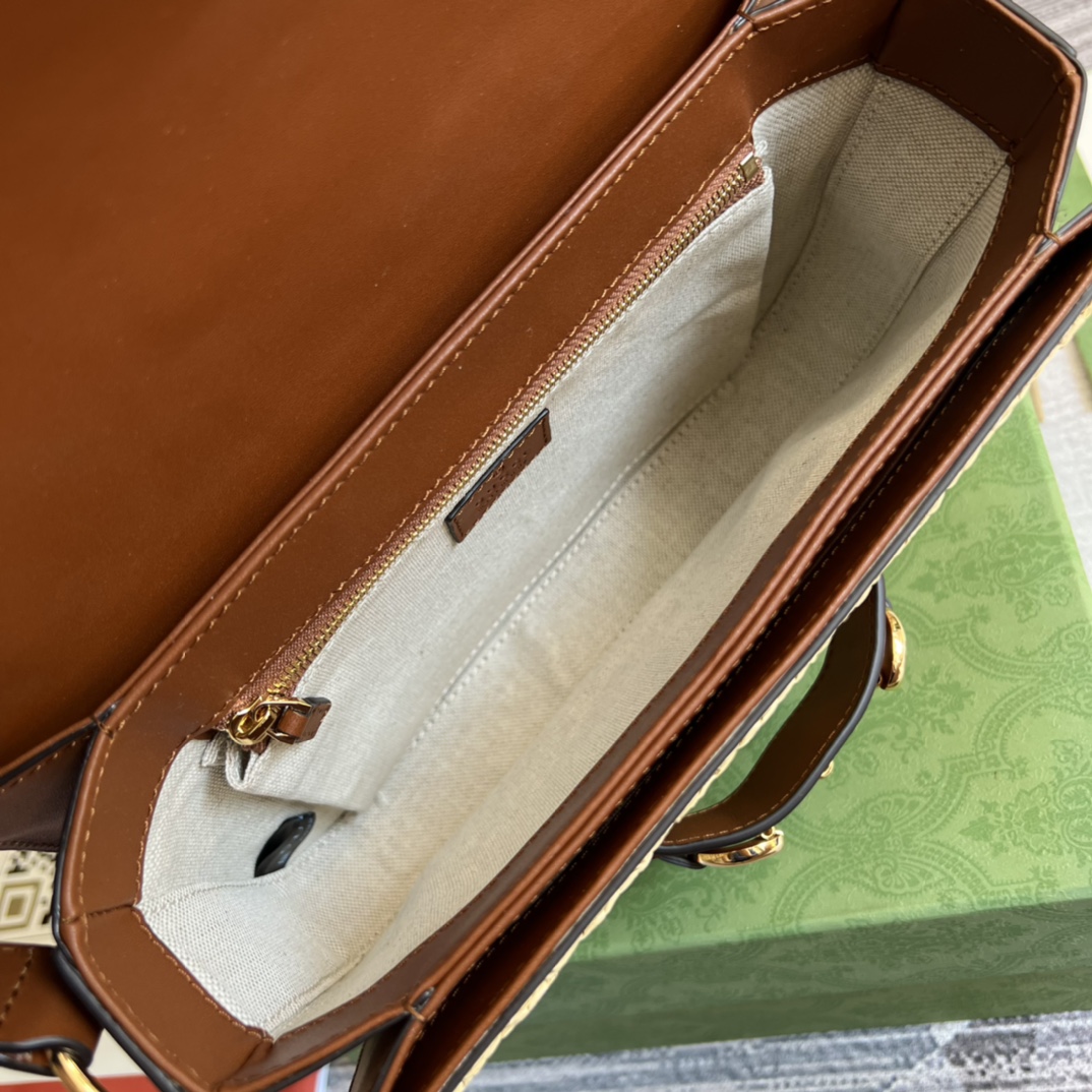 Gucci Satchel Bags